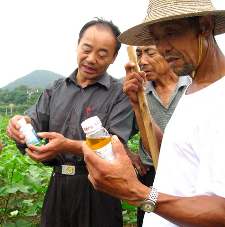 噴施農藥技術用語要從農民實際出發(fā)